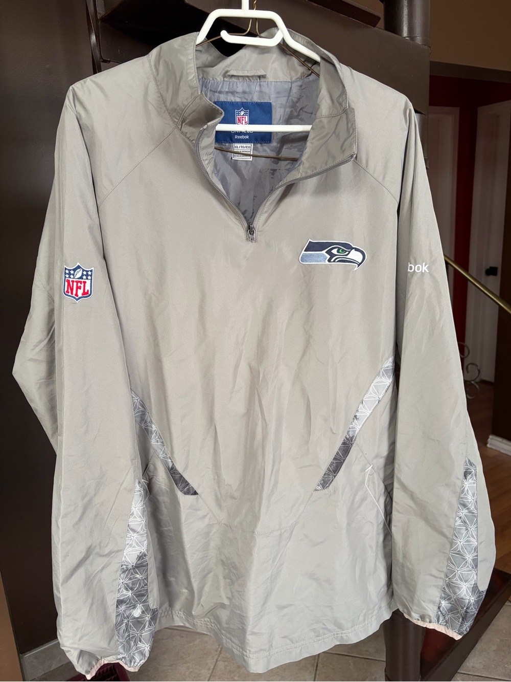 Reebok Men's Seattle Seahawks Light Gray Pullover Windbreaker